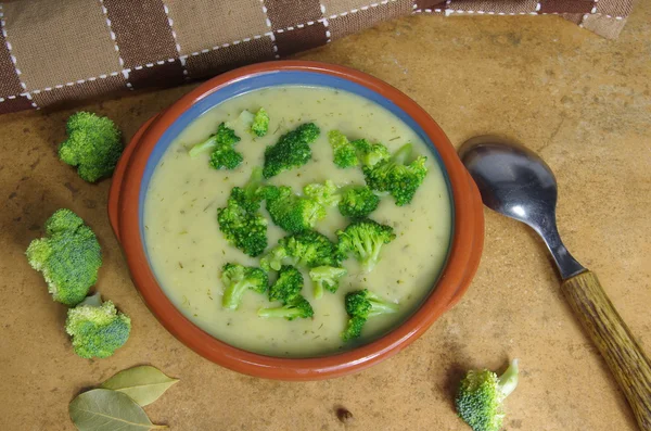 Zuppa di broccoli appetitosi — Foto Stock