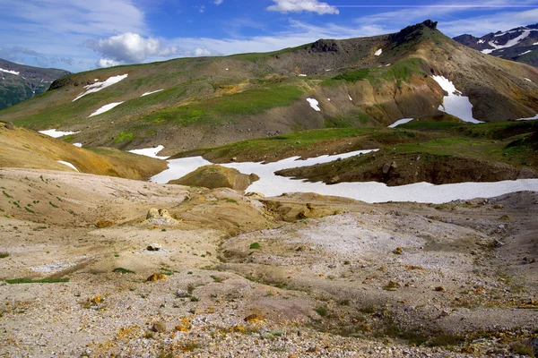 Paisagens vulcânicas da Península de Kamchatka — Fotografia de Stock