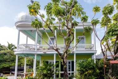 İki hikaye kireç sera