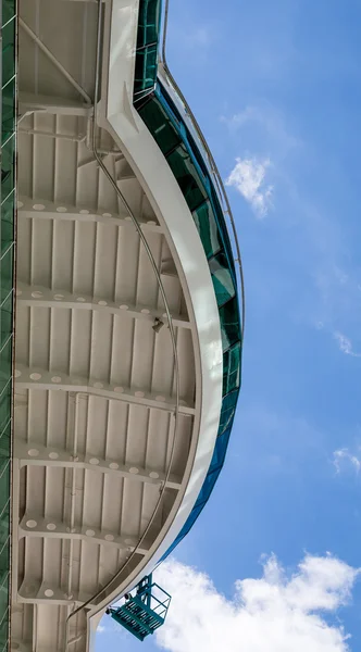 Gebogenes Fenster auf Kreuzfahrtschiff — Stockfoto