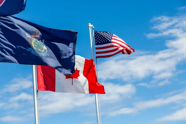 Three Flags in Maine — Stock Photo, Image