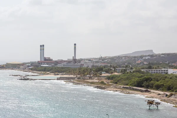 Petrol rafinerisi Curacao doğum — Stok fotoğraf