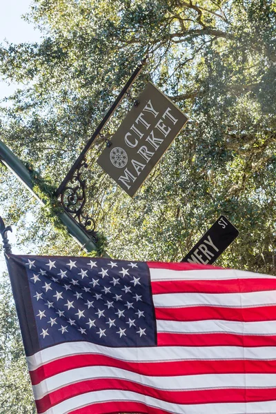 American Flag in City Market — Stock Photo, Image