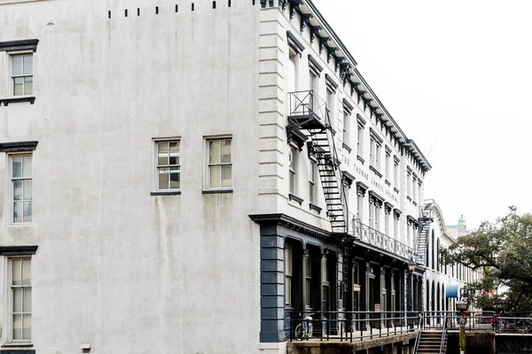 Vecchio edificio in pietra a Savannah — Foto Stock