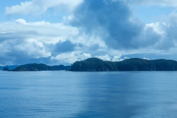 Mountains in Blue Dawn — Stock Photo, Image