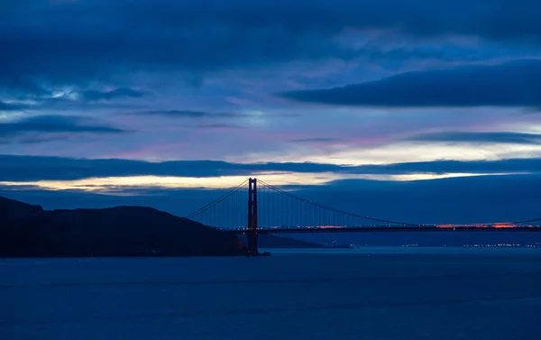 Golden Gate Before Sunrise — Stockfoto