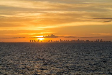 Miami deniz günbatımı