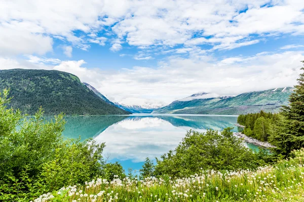 Lago Alasca Azul Imaculado — Fotografia de Stock