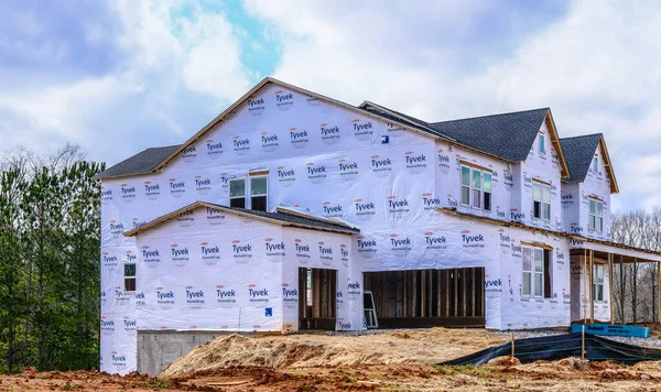 Tyvek Sheathing on New Townhouse — Stock Photo, Image