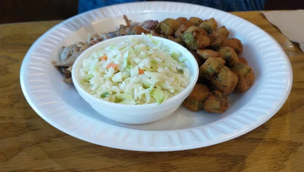 Cole Slaw and Okra — Stockfoto