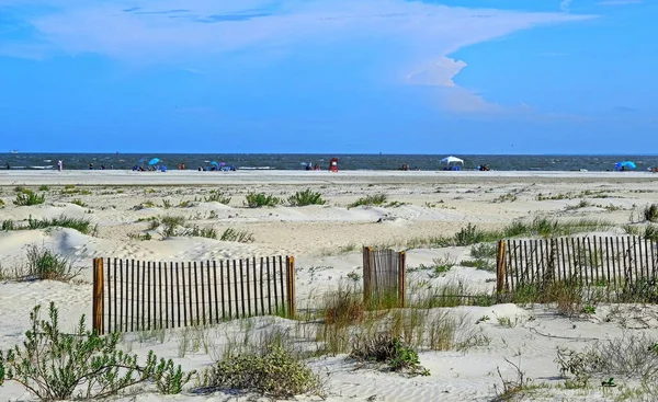 Dramatyczne niebo nad plażą — Zdjęcie stockowe