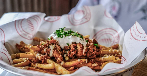 Loaded Fries with Gyro Meat — Stock Photo, Image