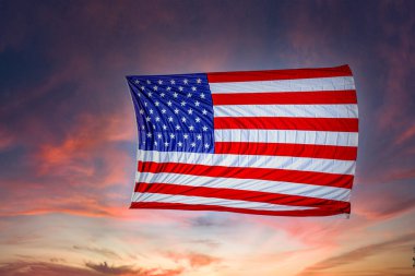Amerikan Bayrağı Asma