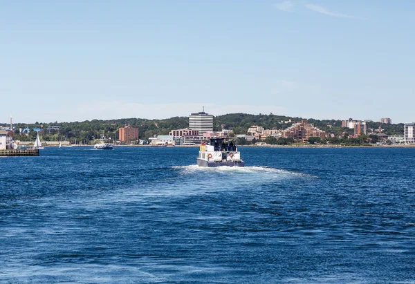 Ferry saindo do porto de Halifax — Fotografia de Stock