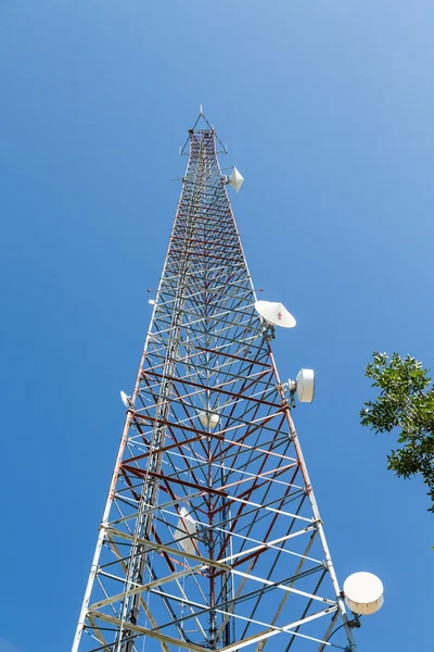 Microwave Tower Rising Into Blue — Stock Photo, Image