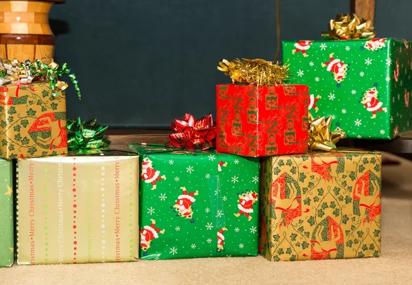 Colorful Christmas Presents — Stock Photo, Image