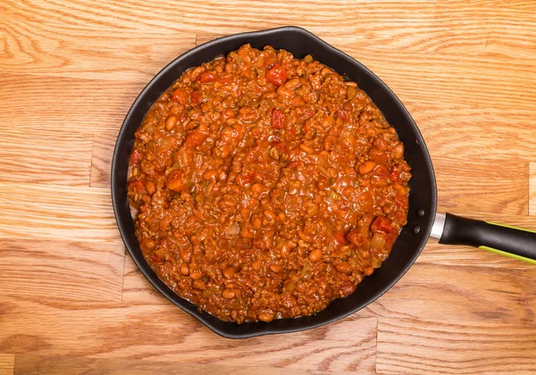 Black Skillet of Hot Chili — Stock Photo, Image