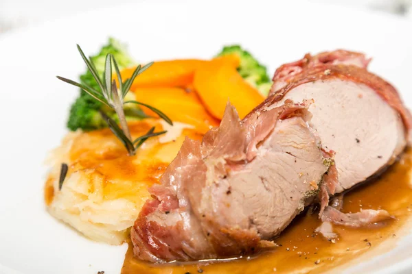 Pork Loin and Vegetables — Stock Photo, Image