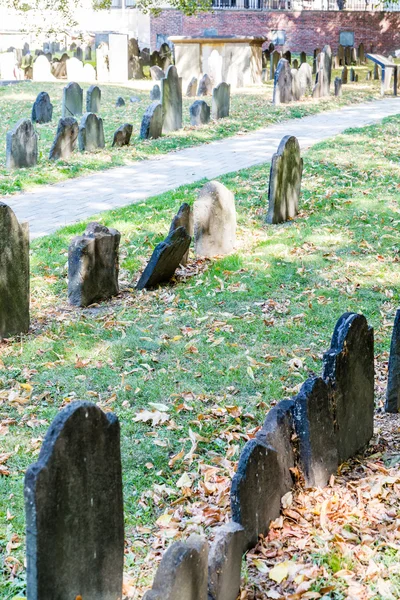 Boston'da eski mezar taşları — Stok fotoğraf