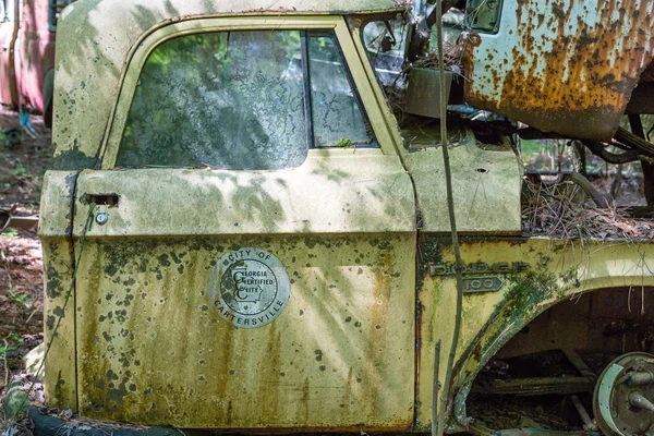 Frente do velho caminhão Dodge — Fotografia de Stock