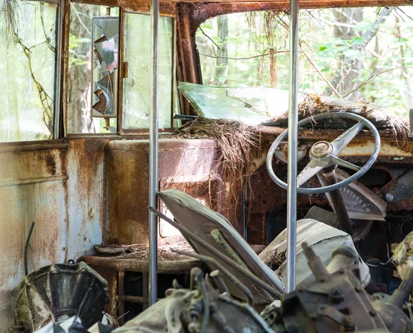 Uma sova da velha escola ônibus — Fotografia de Stock