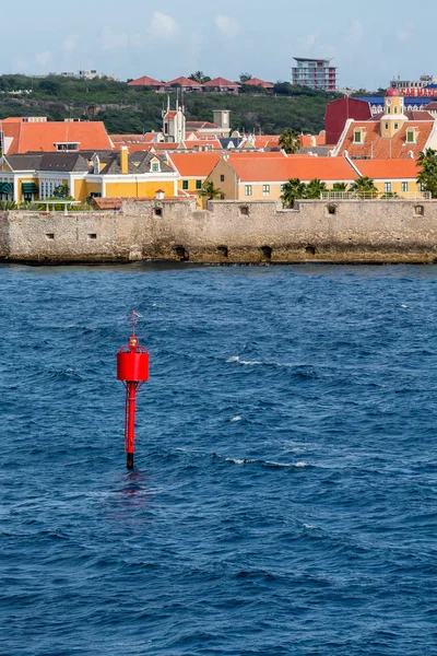 Red Channel Marker on Curacao Coast — Stockfoto