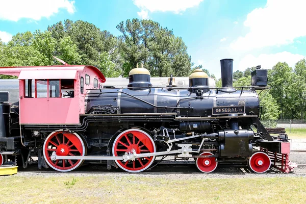 Locomotora antigua —  Fotos de Stock