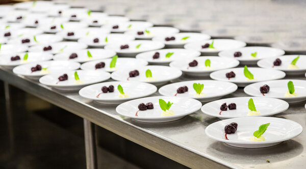 Мятный леаф гарнирует
