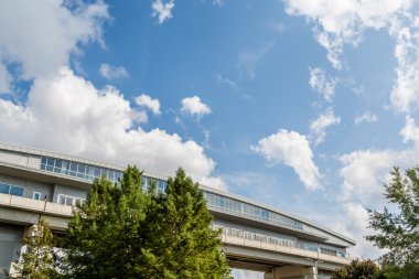 Kavisli cam Roofline