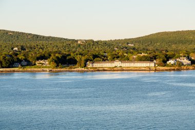 Erken sabah Sahilde otel