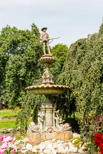 Monumento a la Guerra Canadiense en Jardín Público — Foto de Stock