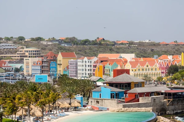 Curacao över Resort Pool — Stockfoto