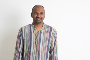 Hint adam gülümseyen