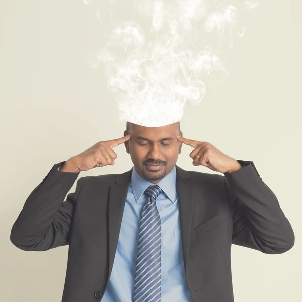 Empresários indianos cabeça burnout — Fotografia de Stock