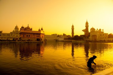 Amritsar altın Tapınak