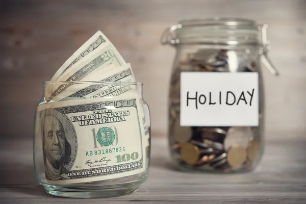 Pénzügyi fogalom holiday címkével. — Stock Fotó