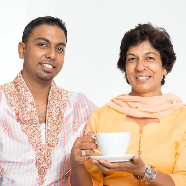 Indian family portrait — Stockfoto