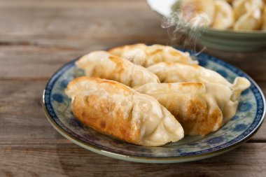 Asya yemek pan Kızarmış köfte