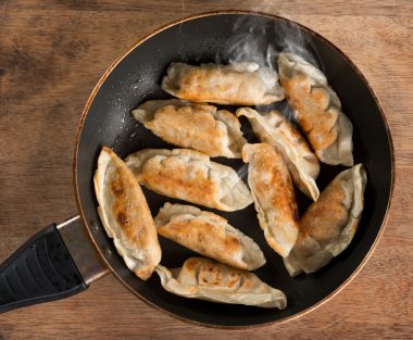 Pişirme pan Asya yemek kızarmış hamur tatlısı