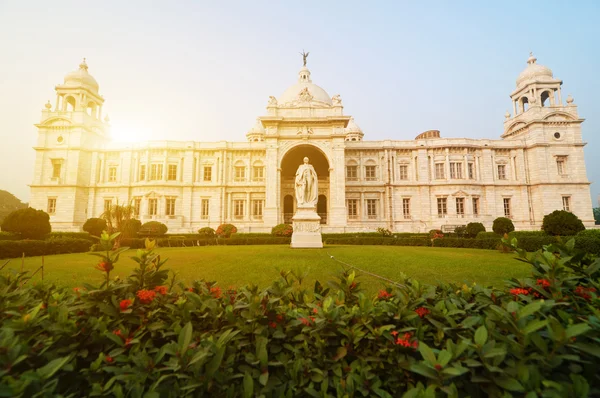 Dominantní budovou Victoria Memorial v Indii — Stock fotografie