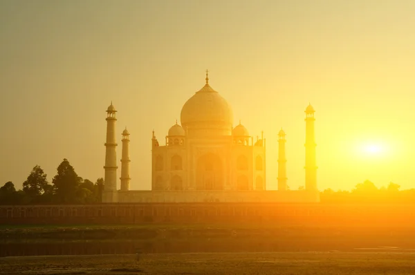 Taj mahal günbatımı — Stok fotoğraf