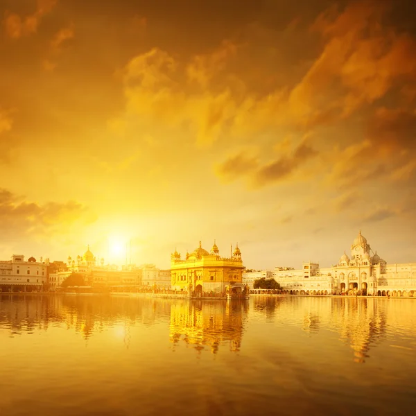 Golden Temple India sunrise — Stock Photo, Image