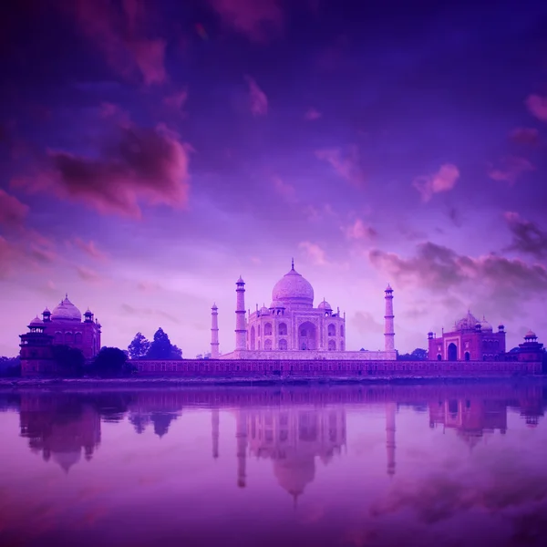 Taj Mahal, Agra Ινδίας για Λυκόφως — Φωτογραφία Αρχείου