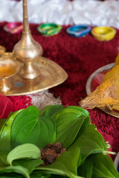 Traditional Indian Hindu religious praying items — Stock Photo, Image