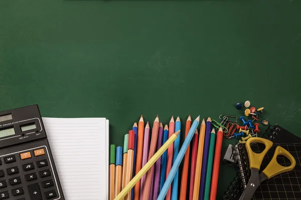 School levert aan groene boord — Stockfoto