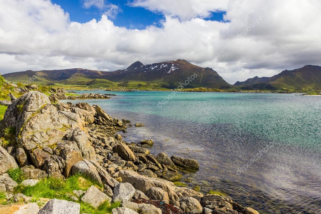 ノルウェーのロフォーテン諸島の美しい景色 ストック写真 C Matfron