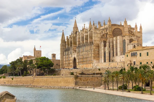Palma de Mallorca Santa Maria katedrálisa, La Seu, Spanyolország — Stock Fotó