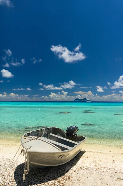 Paraíso vista do atol de Rangiroa, Polinésia Francesa — Fotografia de Stock