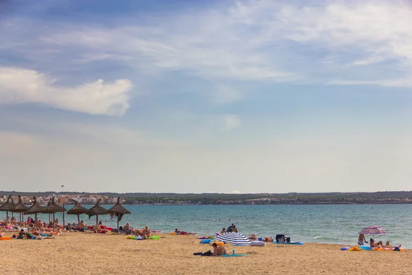 Güzel manzara Platja de Palma de Mallorca, Baleares, İspanya — Stok fotoğraf