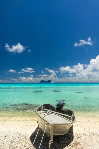 Paraíso vista do atol de Rangiroa, Polinésia Francesa — Fotografia de Stock